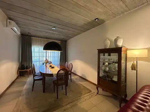 Eduardo Muñiz 400