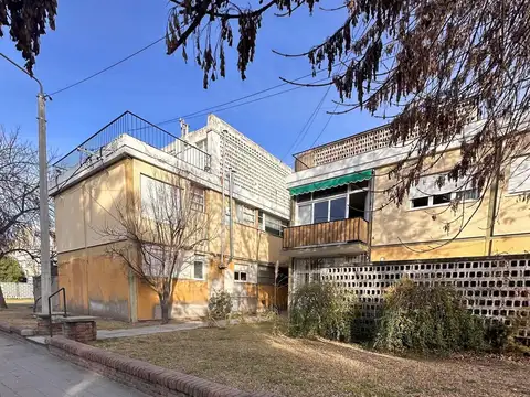 Departamento Moreno 755  1er piso j 6