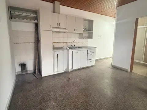 Avenida Nicolás Bruzone 500