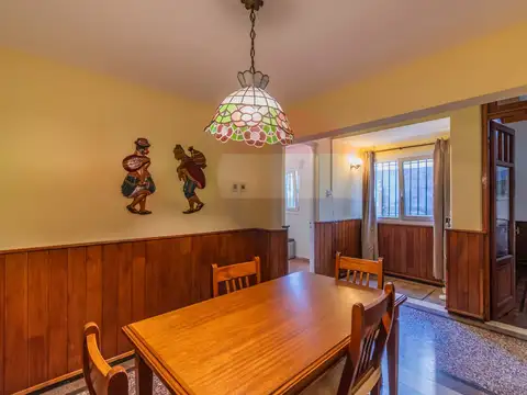 Casa en Venta con 1 cochera