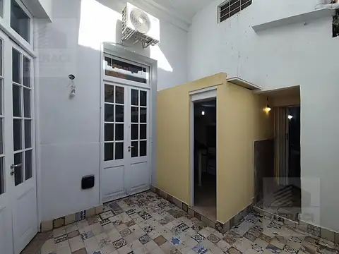 Depto Tipo Casa 3 ambientes con 1 baño