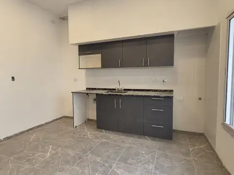 Depto Tipo Casa en Alquiler de Monoambiente