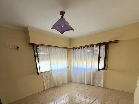 Departamento en Alquiler en Los Pinares, $ 600.000