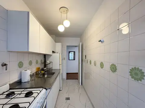 VENTA DEPARTAMENTO 2 AMBIENTES SAN TELMO, P. COLON