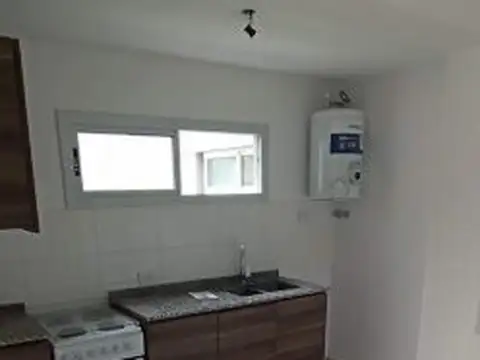 ANGEL D`ÉLIA 655 , Piso 2