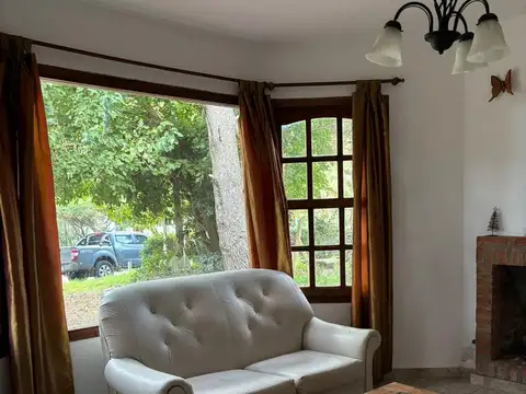 Permuta de Casa y 2 duplex sobre lote de 500mts2