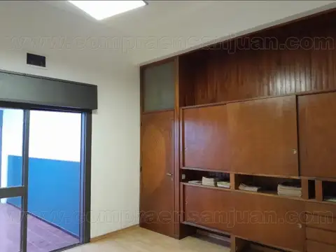 Oficina en Alquiler 30 años