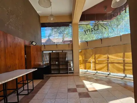 ALQUILER S. MARTÍN CENTRO LOCAL  60m2 EN ESQUINA