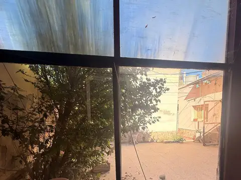 Esquina estratégica en Ayacucho y San Martín