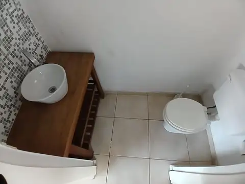 Casa en Alquiler con 1 cochera