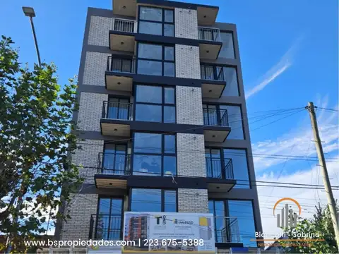 DEPARTAMENTO 2 AMB CON BALCÓN   A ESTRENAR MUY LUMINOSO