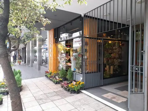 Local en Venta Via Pública