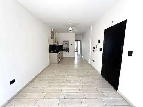 Departamento de 2 Amb con patio y parrilla