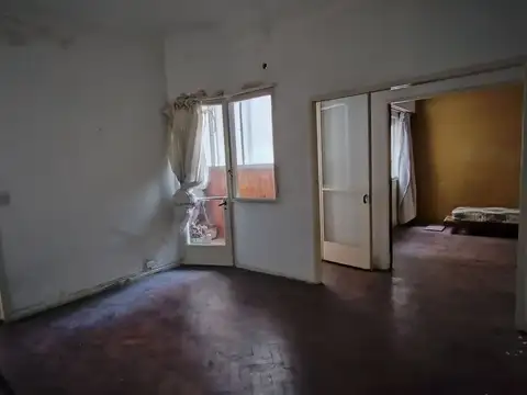 VENTA DEPTO 2 Y 1/2 AMB COCINA PATIO CUBIERTO