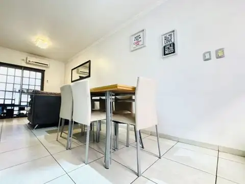 Departamento en Venta en Remedios de Escalada, USD 79.999