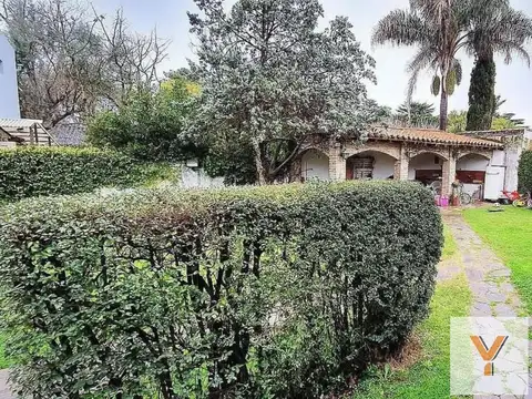 Casa en venta - 3 Dormitorios 2 Baños - 600mts2 - La Matanza