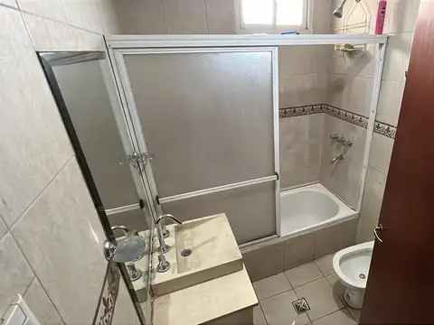 Casa en Venta en Banfield, USD 200.000