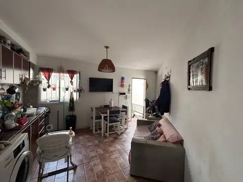 Depto Tipo Casa en Alquiler en Villa Martelli, $ 700.000