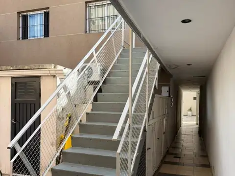 Depto Tipo Casa en Venta 13 años