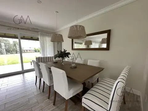 Casa en Alquiler Temporal de 4 dormitorios