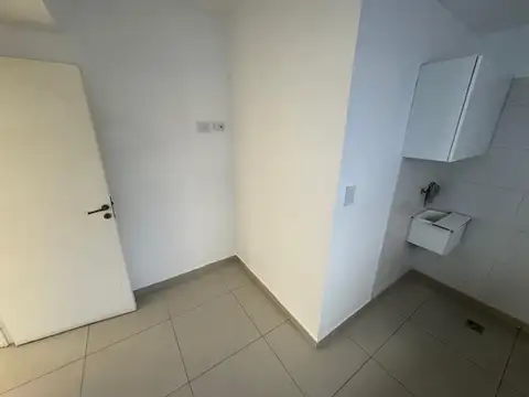 VTA SAN MARTIN 3 AMB NUEVO A ESTRENAR CON BALCÓN ATERRAZADO