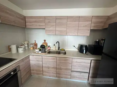 Departamento en Alquiler con 1 cocheras