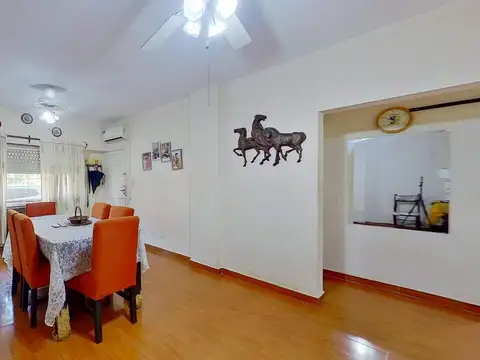 VENTA PH 4 AMB AL FRENTE - COCHERA - CRUCECITA