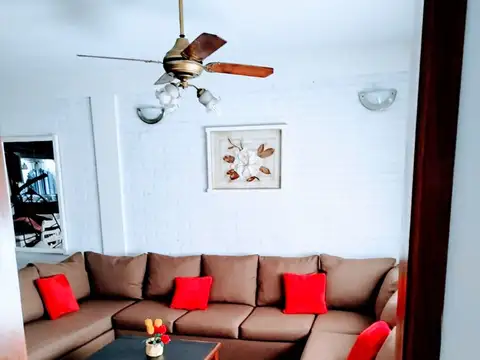 Casa en Venta en Ezpeleta Este, USD 155.000