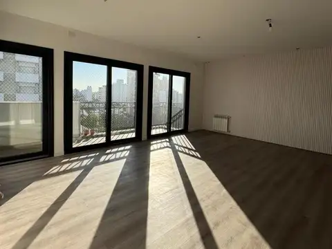 Departamento en Alquiler de 3 dormitorios