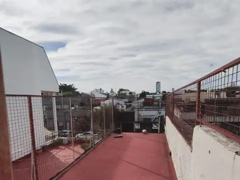 PH EN 3 PLANTAS MAS TERRAZA PROPIA