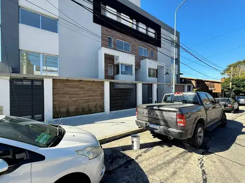 Depto Tipo Casa en Venta en Olivos Uzal / Panamericana, USD 384.000