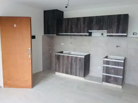 Departamento en Venta en Moron Sur, USD 100.000