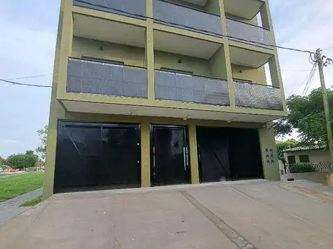 Alquiler Monoambiente con balcón. Quilmes O.