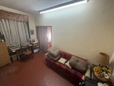 Depto Tipo Casa 3 ambientes con 2 baños