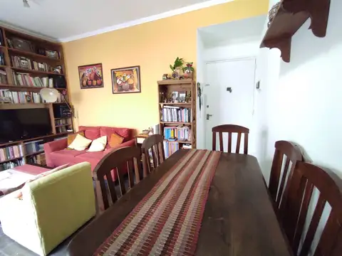 Depto Tipo Casa en Venta 40 años