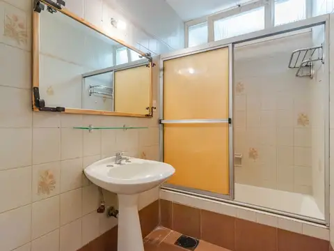 Venta Casa 2 dorm+escritorio c/garaje en Pta Gorda
