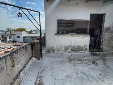 VIVIENDA MULTIFAMILIAR + LOCAL V. BALLESTER