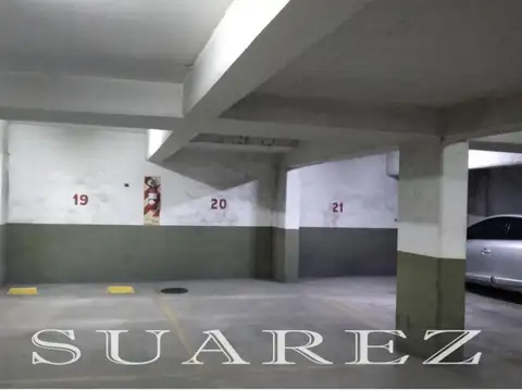 COCHERA EN SAN ISIDRO CENTRO COMERCIAL