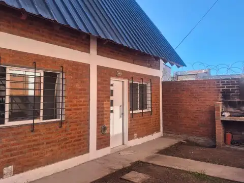 Depto Tipo Casa en Alquiler de 1 dormitorio