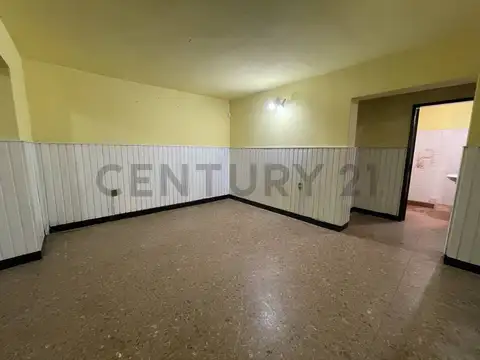 Casa 3 ambientes con Patio
