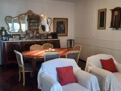 Corrientes 900 , Piso 5