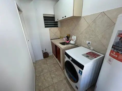 Casa en Alquiler con 1 cochera