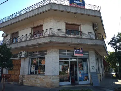 Venta  Local 80M² en Ramos Mejía -   BUEN ESTADO - Con Renta