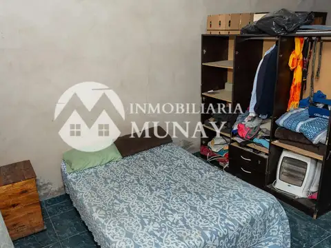 EN VENTA CASA BARRIO PINARES