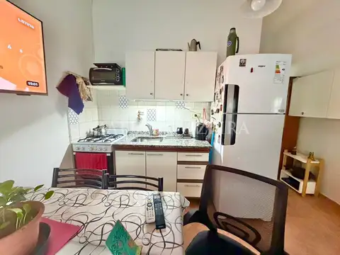 Depto Tipo Casa en Venta en Morón Sur, USD 65.000