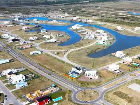 Pueblos del Plata - Sebastián Gaboto