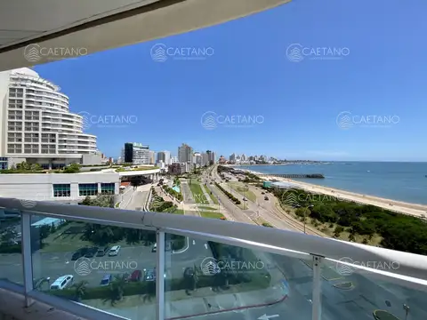 Departamento en Alquiler Temporal en Playa Mansa, USD 74.000