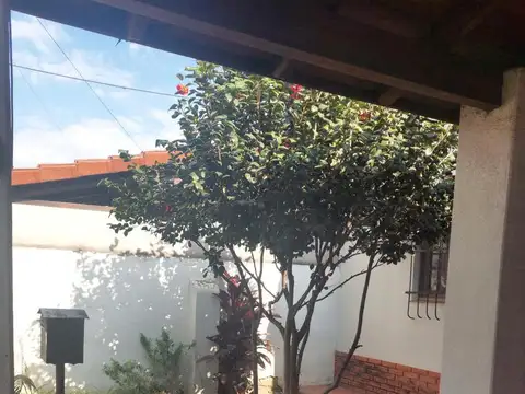 Casa en Venta en Alberdi, USD 65.000