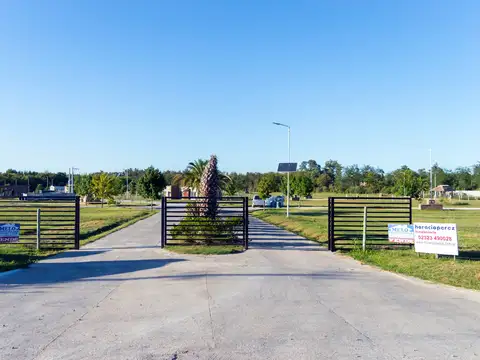 Las Tinajas Barrio Parque , Lotes de 900 m2