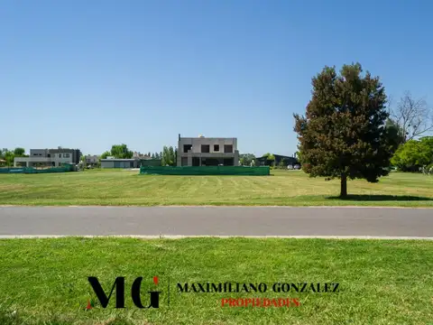 Terreno en Venta 25  mts Frente